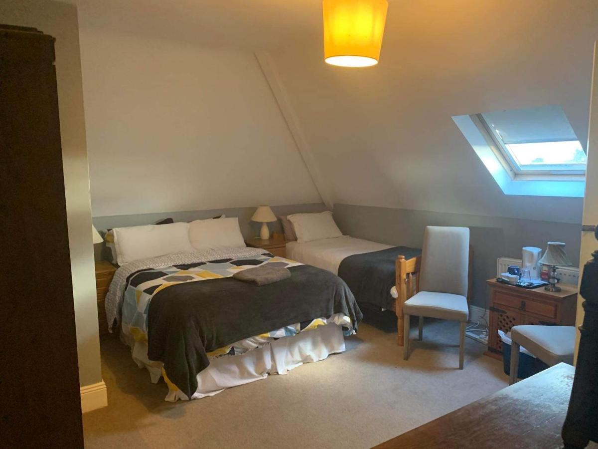 The Curragh Country House Accommodation Newbridge  Exteriér fotografie