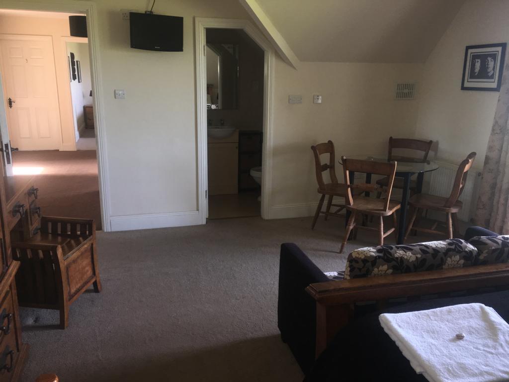 The Curragh Country House Accommodation Newbridge  Exteriér fotografie